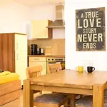 Gwuni Mopera B&B