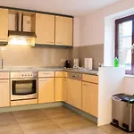 Gwuni Mopera B&B 招待所 *