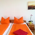 Gwuni Mopera B&B * Leipzig