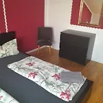 Vendégház Gwuni Mopera *